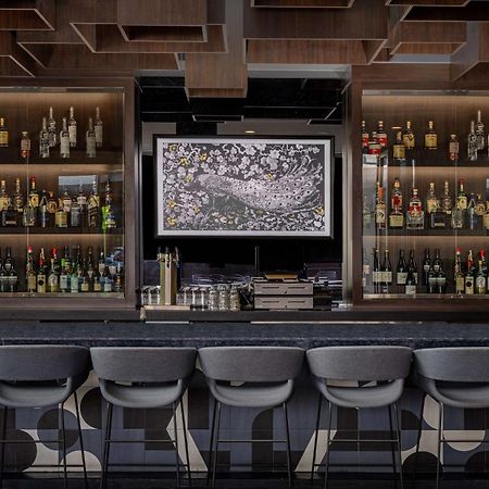 Hampton Inn & Suites Rochester Downtown Экстерьер фото