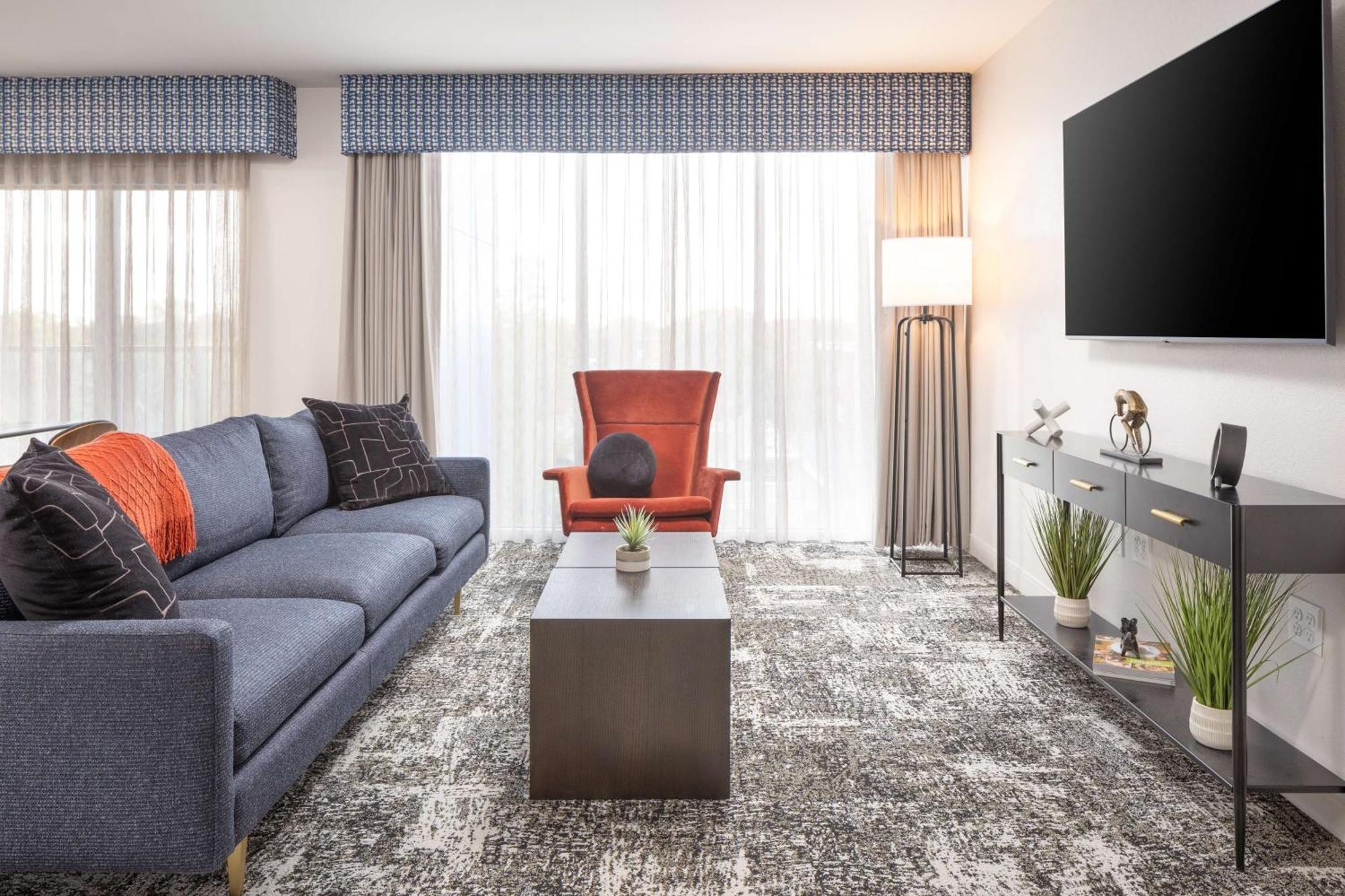 Hampton Inn & Suites Rochester Downtown Экстерьер фото